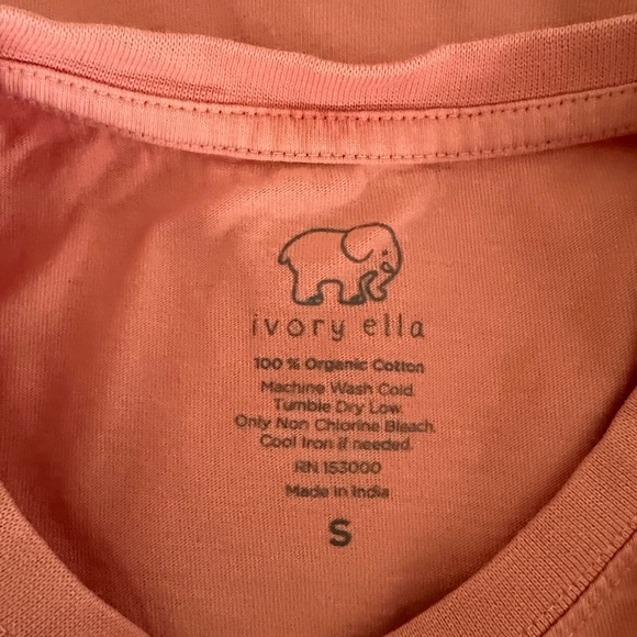 Ivory Ella Peach Sleeveless Top, size S - Picture 3 of 3